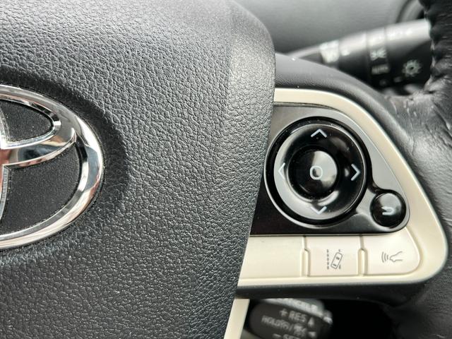 TOYOTA PRIUS S SAFETY PLUS