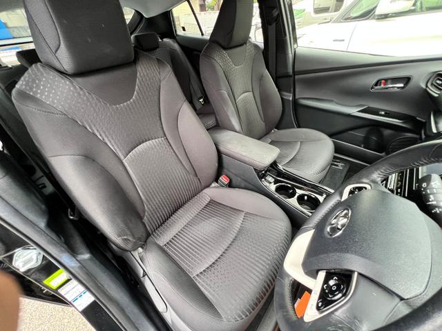 TOYOTA PRIUS S SAFETY PLUS