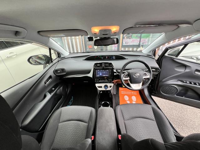 TOYOTA PRIUS S SAFETY PLUS