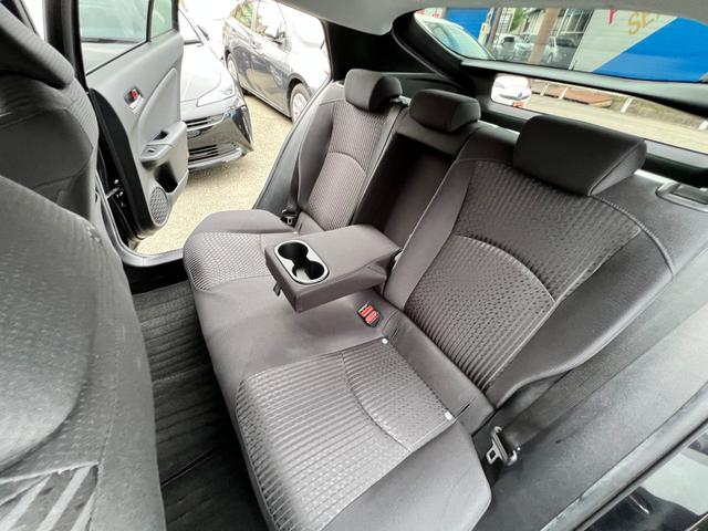 TOYOTA PRIUS S SAFETY PLUS