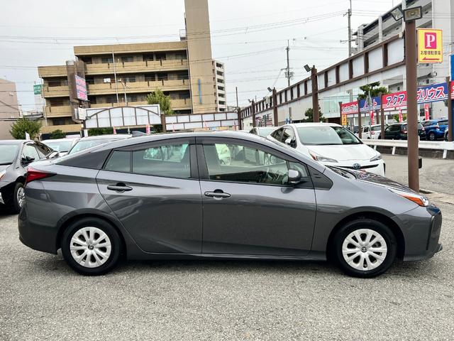TOYOTA PRIUS S