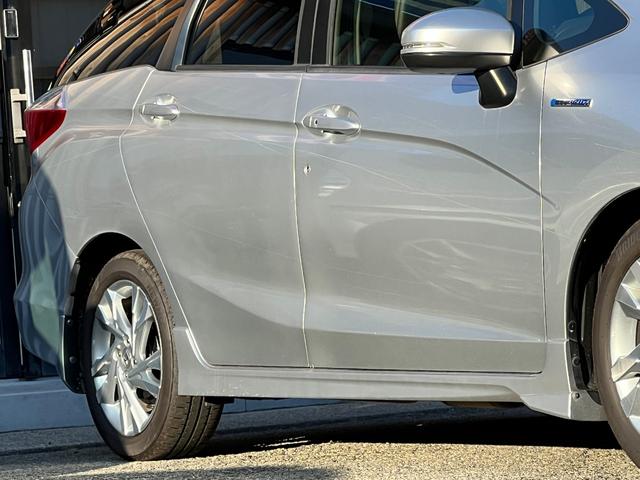 シャトル ハイブリッドZ 衝突軽減ブレーキ TV ナビ ETC バックカメラ Bluetooth LEDヘッドライト フォグライト クルーズコントロール シートヒーター 純正アルミホイール 保証付(3枚目)