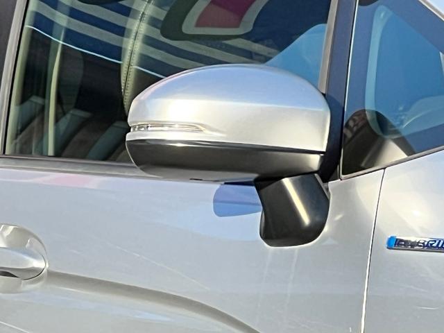 シャトル ハイブリッドZ 衝突軽減ブレーキ TV ナビ ETC バックカメラ Bluetooth LEDヘッドライト フォグライト クルーズコントロール シートヒーター 純正アルミホイール 保証付(5枚目)