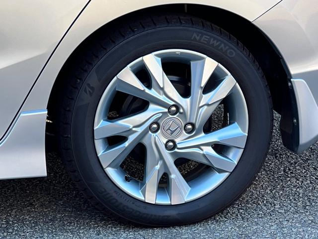 シャトル ハイブリッドZ 衝突軽減ブレーキ TV ナビ ETC バックカメラ Bluetooth LEDヘッドライト フォグライト クルーズコントロール シートヒーター 純正アルミホイール 保証付(24枚目)