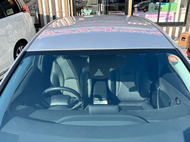 プリウス Sツーリングセレクション 衝突軽減ブレーキ 純正17インチアルミホイール 9型ナビTV バックカメラ Bluetooth ETC 黒革シート シートヒーター クルーズコントロール オートハイビーム 保証付(9枚目)