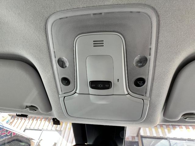 プリウス Sツーリングセレクション 衝突軽減ブレーキ 純正17インチアルミホイール 9型ナビTV バックカメラ Bluetooth ETC 黒革シート シートヒーター クルーズコントロール オートハイビーム 保証付(60枚目)