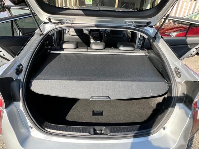 プリウス Sツーリングセレクション 衝突軽減ブレーキ 純正17インチアルミホイール 9型ナビTV バックカメラ Bluetooth ETC 黒革シート シートヒーター クルーズコントロール オートハイビーム 保証付(71枚目)