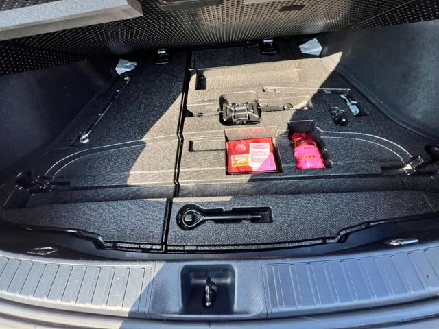 プリウス Sツーリングセレクション 衝突軽減ブレーキ 純正17インチアルミホイール 9型ナビTV バックカメラ Bluetooth ETC 黒革シート シートヒーター クルーズコントロール オートハイビーム 保証付(72枚目)