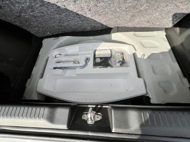 スイフトスポーツ ベースグレード　６速ＭＴ　ターボ　ＴＶ　ナビ　Ｂｌｕｅｔｏｏｔｈ　ＥＴＣ　スマートキー　クルーズコントロール　シートヒーター　保証付（71枚目）