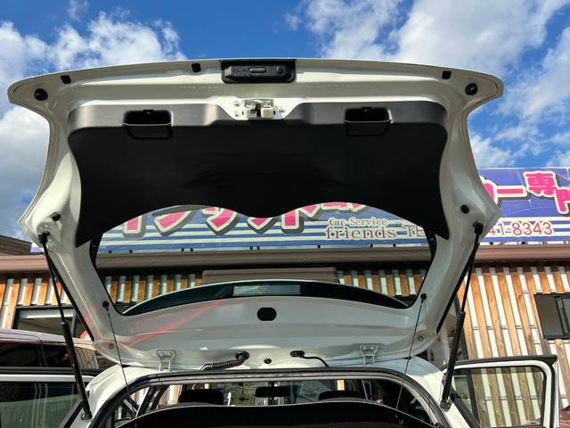 スイフトスポーツ ベースグレード　６速ＭＴ　ターボ　ＴＶ　ナビ　Ｂｌｕｅｔｏｏｔｈ　ＥＴＣ　スマートキー　クルーズコントロール　シートヒーター　保証付（77枚目）