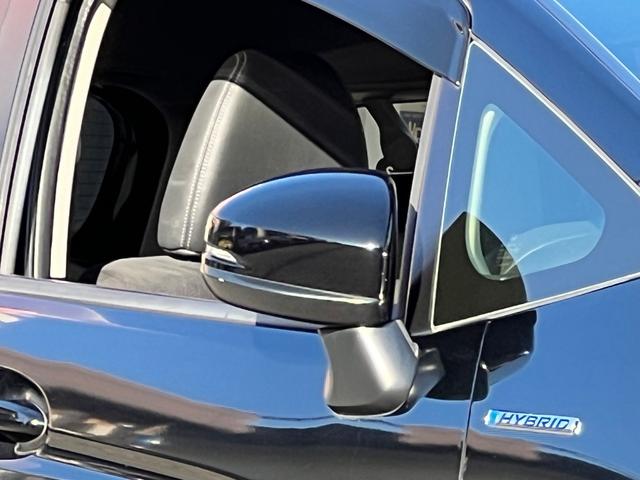シャトル ハイブリッドZ 衝突軽減ブレーキ 8型TVナビ ETC バックカメラ Bluetooth LEDヘッドライト フォグライト クルーズコントロール シートヒーター パドルシフト 純正アルミホイール 保証付(5枚目)