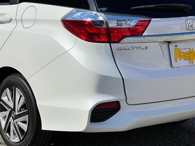 シャトル ハイブリッドＸ　ホンダセンシング　後期型　衝突軽減ブレーキ　９型ＴＶナビ　ＥＴＣ　バックカメラ　Ｂｌｕｅｔｏｏｔｈ　ドライブレコーダー　ＬＥＤヘッドライト　フォグライト　クルーズコントロール　シートヒーター　保証付（35枚目）