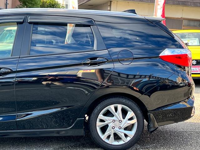 シャトル ハイブリッドＺ　衝突軽減ブレーキ　ＴＶ　ナビ　ＥＴＣ　バックカメラ　Ｂｌｕｅｔｏｏｔｈ　ドライブレコーダー　フォグライト　クルーズコントロール　シートヒーター　パドルシフト　純正アルミホイール　保証付（22枚目）