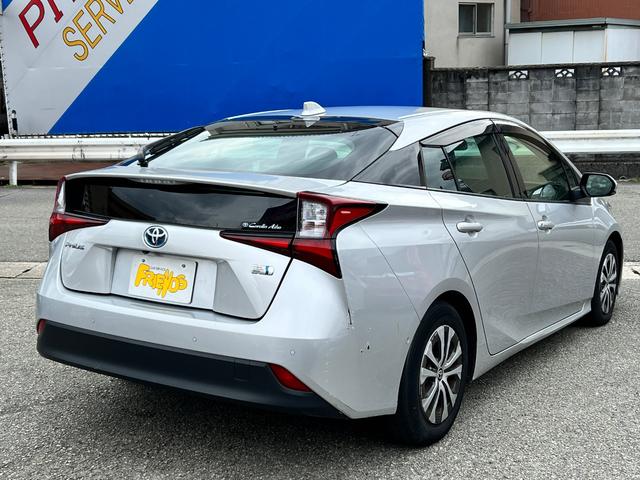 プリウス Ａ　後期型　衝突軽減ブレーキ　全方位カメラ　ナビ　ＴＶ　Ｂｌｕｅｔｏｏｔｈ　ＥＴＣ２．０　ドライブレコーダー　ＨＵＤ　電動シート　クルーズコントロール　オートハイビーム　保証付（26枚目）