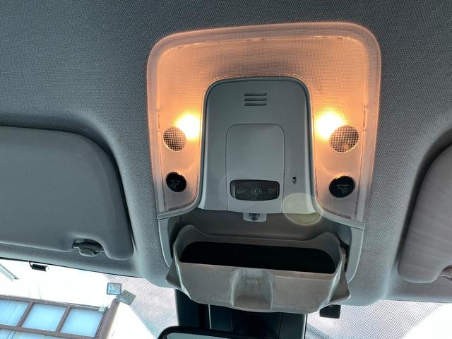 プリウス Ａ　衝突軽減ブレーキ　９型ナビＴＶ　Ｂｌｕｅｔｏｏｔｈ　バックカメラ　ＥＴＣ　クルーズコントロール　ＨＵＤ　オートハイビーム　保証付（62枚目）