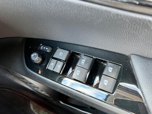 プリウス Ａ　衝突軽減ブレーキ　９型ナビＴＶ　Ｂｌｕｅｔｏｏｔｈ　バックカメラ　ＥＴＣ　クルーズコントロール　ＨＵＤ　オートハイビーム　保証付（63枚目）