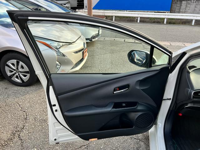 プリウス Ａ　衝突軽減ブレーキ　９型ナビＴＶ　Ｂｌｕｅｔｏｏｔｈ　バックカメラ　ＥＴＣ　クルーズコントロール　ＨＵＤ　オートハイビーム　保証付（73枚目）