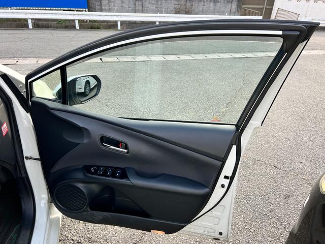 プリウス Ａ　衝突軽減ブレーキ　９型ナビＴＶ　Ｂｌｕｅｔｏｏｔｈ　バックカメラ　ＥＴＣ　クルーズコントロール　ＨＵＤ　オートハイビーム　保証付（77枚目）