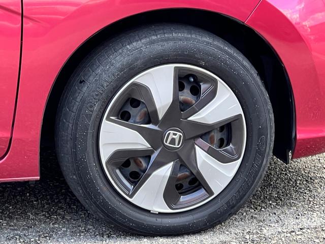 フィットハイブリッド Ｌ　ホンダセンシング　後期型　衝突軽減ブレーキ　ＴＶ　ナビ　ＥＴＣ　バックカメラ　Ｂｌｕｅｔｏｏｔｈ　ドライブレコーダー　ＬＥＤヘッドライト　フォグライト　クルーズコントロール　保証付（19枚目）
