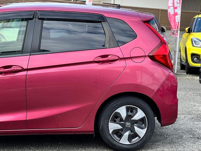 フィットハイブリッド Ｌ　ホンダセンシング　後期型　衝突軽減ブレーキ　ＴＶ　ナビ　ＥＴＣ　バックカメラ　Ｂｌｕｅｔｏｏｔｈ　ドライブレコーダー　ＬＥＤヘッドライト　フォグライト　クルーズコントロール　保証付（23枚目）