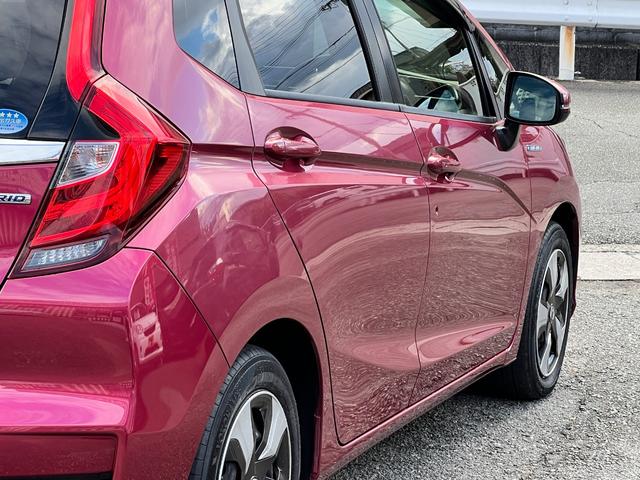 フィットハイブリッド Ｌ　ホンダセンシング　後期型　衝突軽減ブレーキ　ＴＶ　ナビ　ＥＴＣ　バックカメラ　Ｂｌｕｅｔｏｏｔｈ　ドライブレコーダー　ＬＥＤヘッドライト　フォグライト　クルーズコントロール　保証付（29枚目）