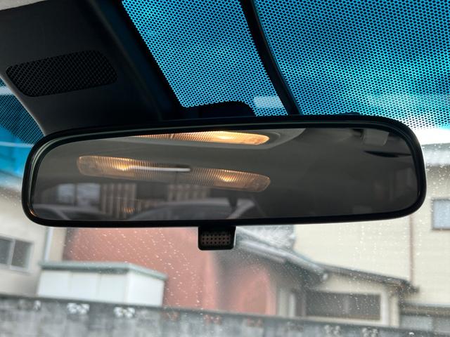 フィットハイブリッド Ｌ　ホンダセンシング　後期型　衝突軽減ブレーキ　ＴＶ　ナビ　ＥＴＣ　バックカメラ　Ｂｌｕｅｔｏｏｔｈ　ドライブレコーダー　ＬＥＤヘッドライト　フォグライト　クルーズコントロール　保証付（60枚目）