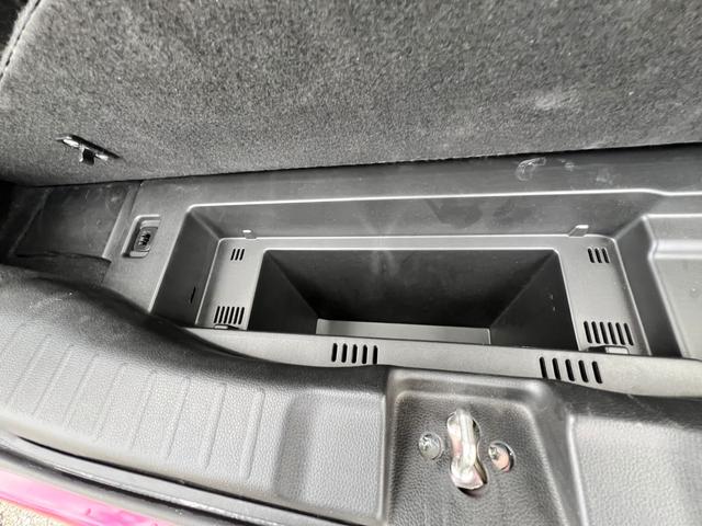 フィットハイブリッド Ｌ　ホンダセンシング　後期型　衝突軽減ブレーキ　ＴＶ　ナビ　ＥＴＣ　バックカメラ　Ｂｌｕｅｔｏｏｔｈ　ドライブレコーダー　ＬＥＤヘッドライト　フォグライト　クルーズコントロール　保証付（74枚目）