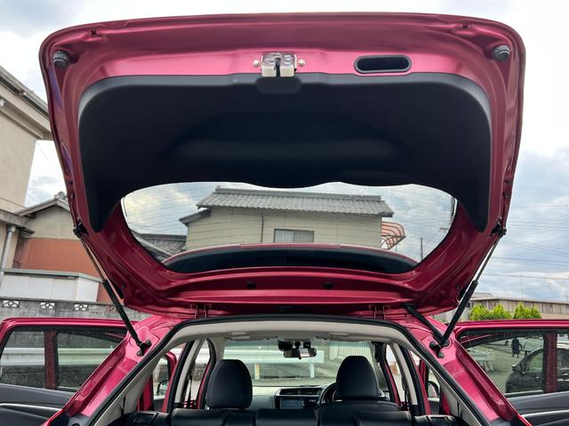 フィットハイブリッド Ｌ　ホンダセンシング　後期型　衝突軽減ブレーキ　ＴＶ　ナビ　ＥＴＣ　バックカメラ　Ｂｌｕｅｔｏｏｔｈ　ドライブレコーダー　ＬＥＤヘッドライト　フォグライト　クルーズコントロール　保証付（78枚目）