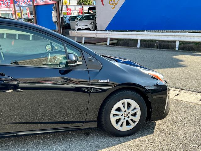 プリウス Ｓセーフティプラス　衝突軽減ブレーキ　サンルーフ　９型ＴＶナビ　バックカメラ　Ｂｌｕｅｔｏｏｔｈ　ＥＴＣ　スマートキー　レーンアシスト　オートハイビーム　クルーズコントロール　保証付（20枚目）