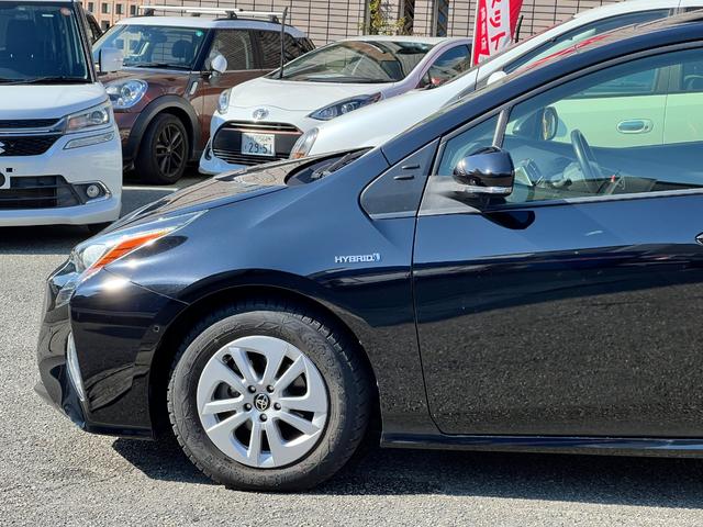 プリウス Ｓセーフティプラス　衝突軽減ブレーキ　サンルーフ　９型ＴＶナビ　バックカメラ　Ｂｌｕｅｔｏｏｔｈ　ＥＴＣ　スマートキー　レーンアシスト　オートハイビーム　クルーズコントロール　保証付（24枚目）