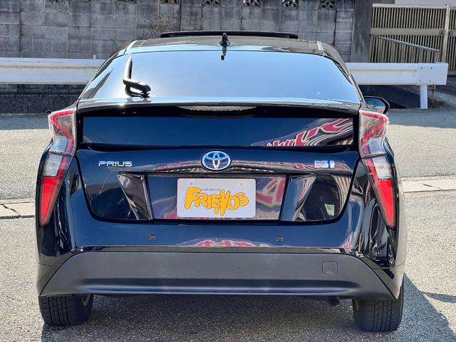 プリウス Ｓセーフティプラス　衝突軽減ブレーキ　サンルーフ　９型ＴＶナビ　バックカメラ　Ｂｌｕｅｔｏｏｔｈ　ＥＴＣ　スマートキー　レーンアシスト　オートハイビーム　クルーズコントロール　保証付（32枚目）