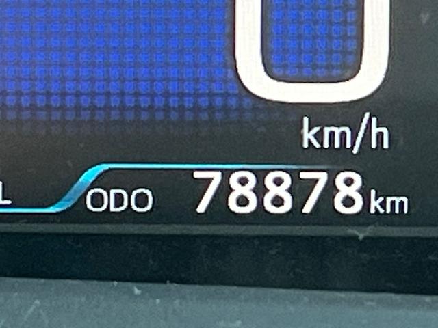 プリウス Ｓセーフティプラス　衝突軽減ブレーキ　サンルーフ　９型ＴＶナビ　バックカメラ　Ｂｌｕｅｔｏｏｔｈ　ＥＴＣ　スマートキー　レーンアシスト　オートハイビーム　クルーズコントロール　保証付（51枚目）