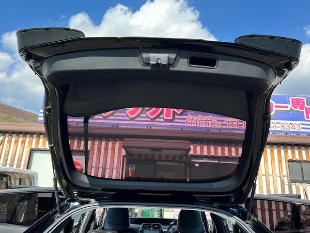 プリウス Ｓセーフティプラス　衝突軽減ブレーキ　サンルーフ　９型ＴＶナビ　バックカメラ　Ｂｌｕｅｔｏｏｔｈ　ＥＴＣ　スマートキー　レーンアシスト　オートハイビーム　クルーズコントロール　保証付（75枚目）