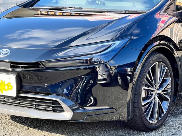 プリウス Ｚ　１オーナー　衝突軽減ブレーキ　全方位カメラ　ＴＶ　ナビ　Ｂｌｕｅｔｏｏｔｈ　ドラレコ　黒革シート　シートヒーター　シートエアコン　クルーズコントロール　ＥＴＣ２．０　電動バックドア　電動シート　保証付（12枚目）