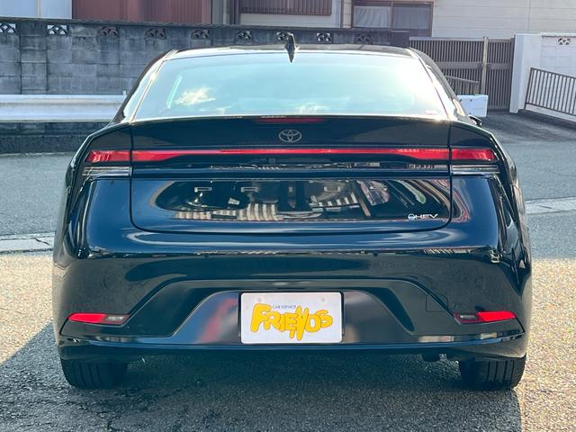 プリウス Ｚ　１オーナー　衝突軽減ブレーキ　全方位カメラ　ＴＶ　ナビ　Ｂｌｕｅｔｏｏｔｈ　ドラレコ　黒革シート　シートヒーター　シートエアコン　クルーズコントロール　ＥＴＣ２．０　電動バックドア　電動シート　保証付（30枚目）