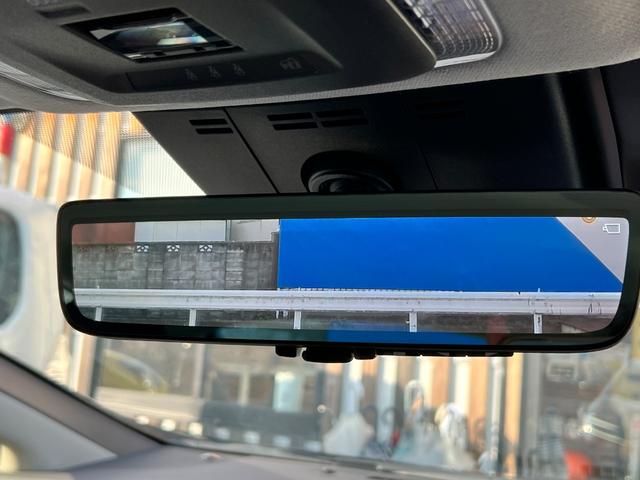 プリウス Ｚ　１オーナー　衝突軽減ブレーキ　全方位カメラ　ＴＶ　ナビ　Ｂｌｕｅｔｏｏｔｈ　ドラレコ　黒革シート　シートヒーター　シートエアコン　クルーズコントロール　ＥＴＣ２．０　電動バックドア　電動シート　保証付（58枚目）