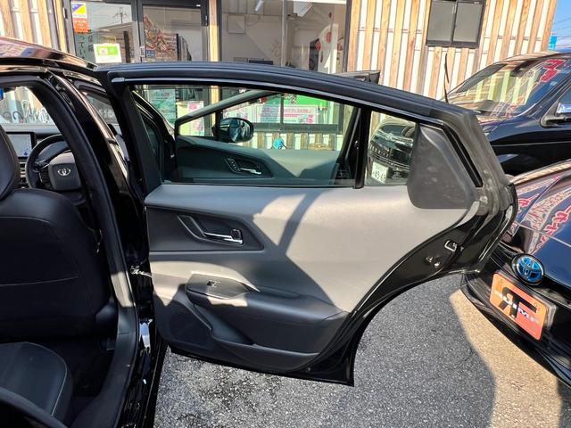 プリウス Ｚ　１オーナー　衝突軽減ブレーキ　全方位カメラ　ＴＶ　ナビ　Ｂｌｕｅｔｏｏｔｈ　ドラレコ　黒革シート　シートヒーター　シートエアコン　クルーズコントロール　ＥＴＣ２．０　電動バックドア　電動シート　保証付（79枚目）