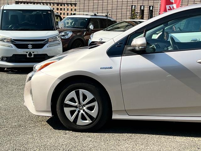 プリウス Ａ　衝突軽減ブレーキ　ＴＶ　ナビ　バックカメラ　Ｂｌｕｅｔｏｏｔｈ　ＥＴＣ　ドライブレコーダー　スマートキー　レーンアシスト　ＨＵＤ　オートハイビーム　クルーズコントロール　保証付（22枚目）