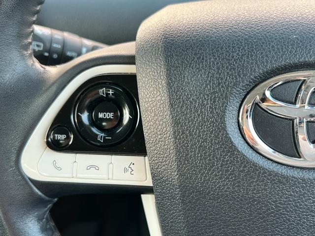 プリウス Ａ　衝突軽減ブレーキ　ＴＶ　ナビ　バックカメラ　Ｂｌｕｅｔｏｏｔｈ　ＥＴＣ　ドライブレコーダー　スマートキー　レーンアシスト　ＨＵＤ　オートハイビーム　クルーズコントロール　保証付（43枚目）