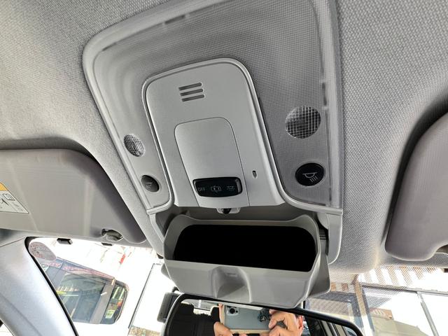 プリウス Ａ　衝突軽減ブレーキ　ＴＶ　ナビ　バックカメラ　Ｂｌｕｅｔｏｏｔｈ　ＥＴＣ　ドライブレコーダー　スマートキー　レーンアシスト　ＨＵＤ　オートハイビーム　クルーズコントロール　保証付（63枚目）