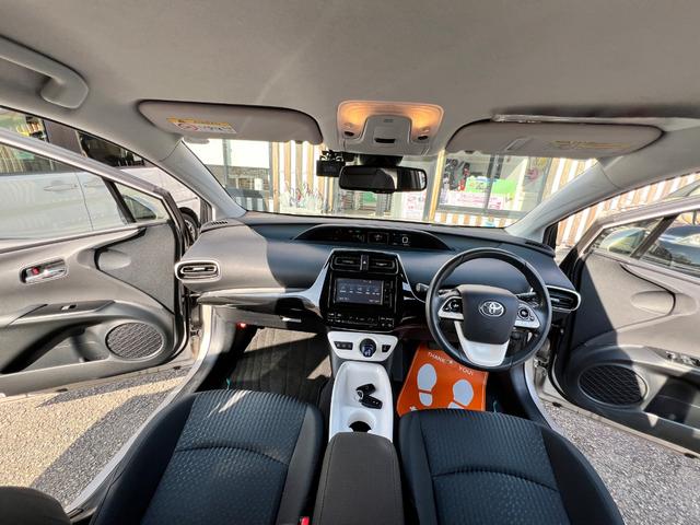 プリウス Ａ　衝突軽減ブレーキ　ＴＶ　ナビ　バックカメラ　Ｂｌｕｅｔｏｏｔｈ　ＥＴＣ　ドライブレコーダー　スマートキー　レーンアシスト　ＨＵＤ　オートハイビーム　クルーズコントロール　保証付（69枚目）