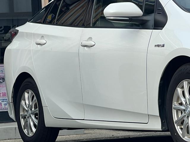 プリウス Ｓ　衝突軽減ブレーキ　９型ナビＴＶ　バックカメラ　Ｂｌｕｅｔｏｏｔｈ　ＥＴＣ　ドライブレコーダー　クルーズコントロール　オートハイビーム　保証付（3枚目）