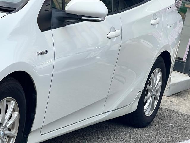 プリウス Ｓ　衝突軽減ブレーキ　９型ナビＴＶ　バックカメラ　Ｂｌｕｅｔｏｏｔｈ　ＥＴＣ　ドライブレコーダー　クルーズコントロール　オートハイビーム　保証付（13枚目）