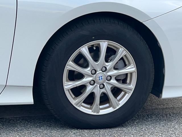プリウス Ｓ　衝突軽減ブレーキ　９型ナビＴＶ　バックカメラ　Ｂｌｕｅｔｏｏｔｈ　ＥＴＣ　ドライブレコーダー　クルーズコントロール　オートハイビーム　保証付（19枚目）