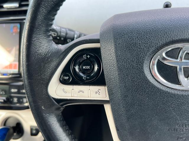 プリウス Ｓ　衝突軽減ブレーキ　９型ナビＴＶ　バックカメラ　Ｂｌｕｅｔｏｏｔｈ　ＥＴＣ　ドライブレコーダー　クルーズコントロール　オートハイビーム　保証付（41枚目）