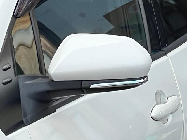 プリウス Ａプレミアム　衝突軽減ブレーキ　９型ナビＴＶ　バックカメラ　Ｂｌｕｅｔｏｏｔｈ　ＥＴＣ　黒革シート　シートヒーター　クルーズコントロール　ＨＵＤ　オートハイビーム　保証付（15枚目）