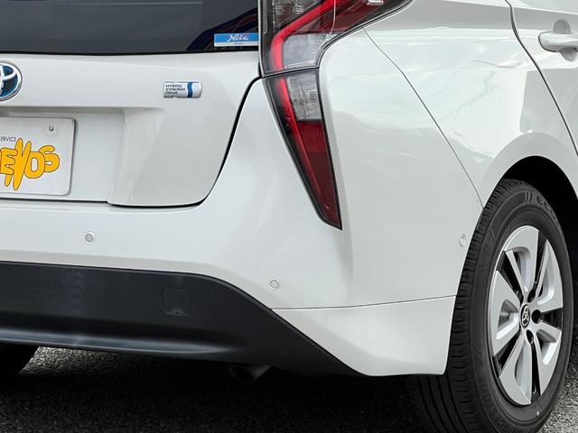 プリウス Ａプレミアム　衝突軽減ブレーキ　９型ナビＴＶ　バックカメラ　Ｂｌｕｅｔｏｏｔｈ　ＥＴＣ　黒革シート　シートヒーター　クルーズコントロール　ＨＵＤ　オートハイビーム　保証付（27枚目）