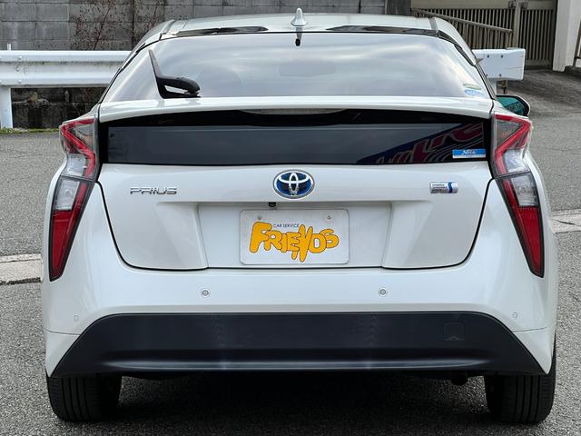 プリウス Ａプレミアム　衝突軽減ブレーキ　９型ナビＴＶ　バックカメラ　Ｂｌｕｅｔｏｏｔｈ　ＥＴＣ　黒革シート　シートヒーター　クルーズコントロール　ＨＵＤ　オートハイビーム　保証付（30枚目）