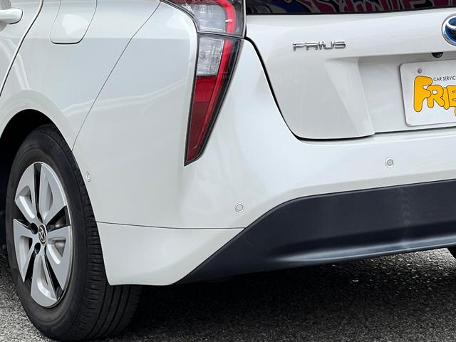 プリウス Ａプレミアム　衝突軽減ブレーキ　９型ナビＴＶ　バックカメラ　Ｂｌｕｅｔｏｏｔｈ　ＥＴＣ　黒革シート　シートヒーター　クルーズコントロール　ＨＵＤ　オートハイビーム　保証付（36枚目）