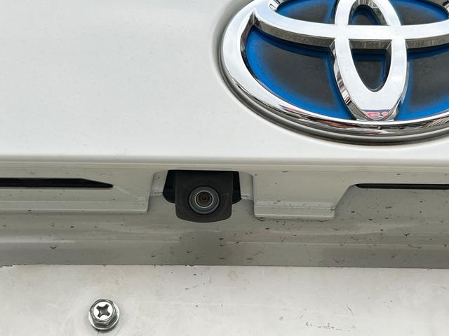 プリウス Ａプレミアム　衝突軽減ブレーキ　９型ナビＴＶ　バックカメラ　Ｂｌｕｅｔｏｏｔｈ　ＥＴＣ　黒革シート　シートヒーター　クルーズコントロール　ＨＵＤ　オートハイビーム　保証付（40枚目）